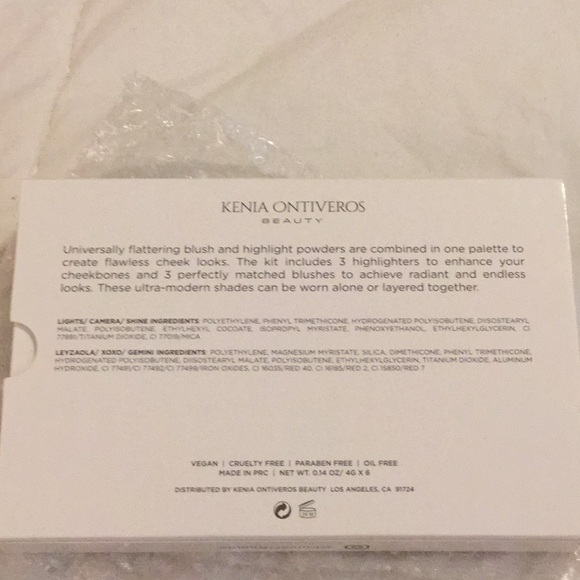 Kenia Ontiveros Beauty Blush and Shine Kit - Picture 12 of 12